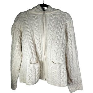 Carraig Donn women’s full zip hoodie sweater 100% Wool Made in Ireland size M